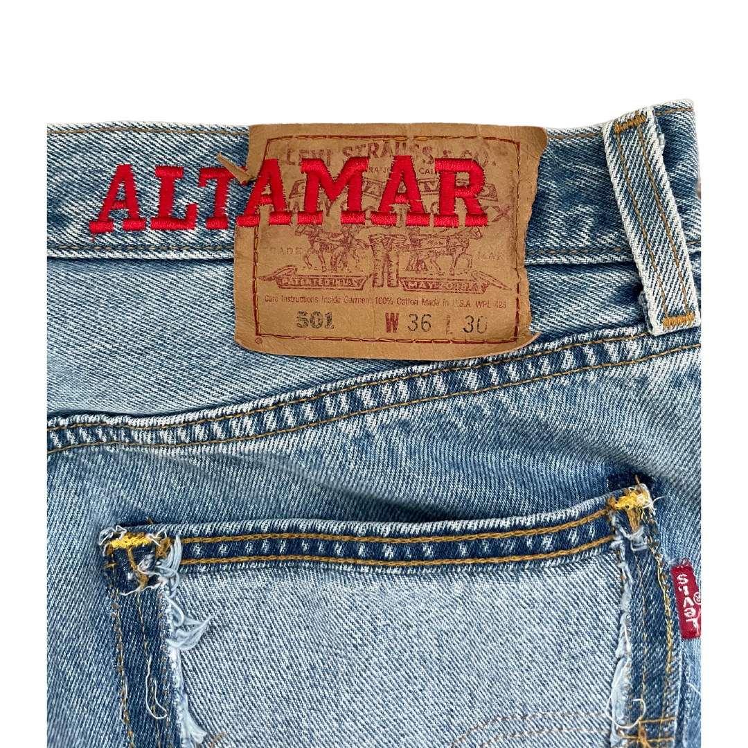 90's Levi's 501 Light Wash WWJD Denim - ALTAMAR.LIFE