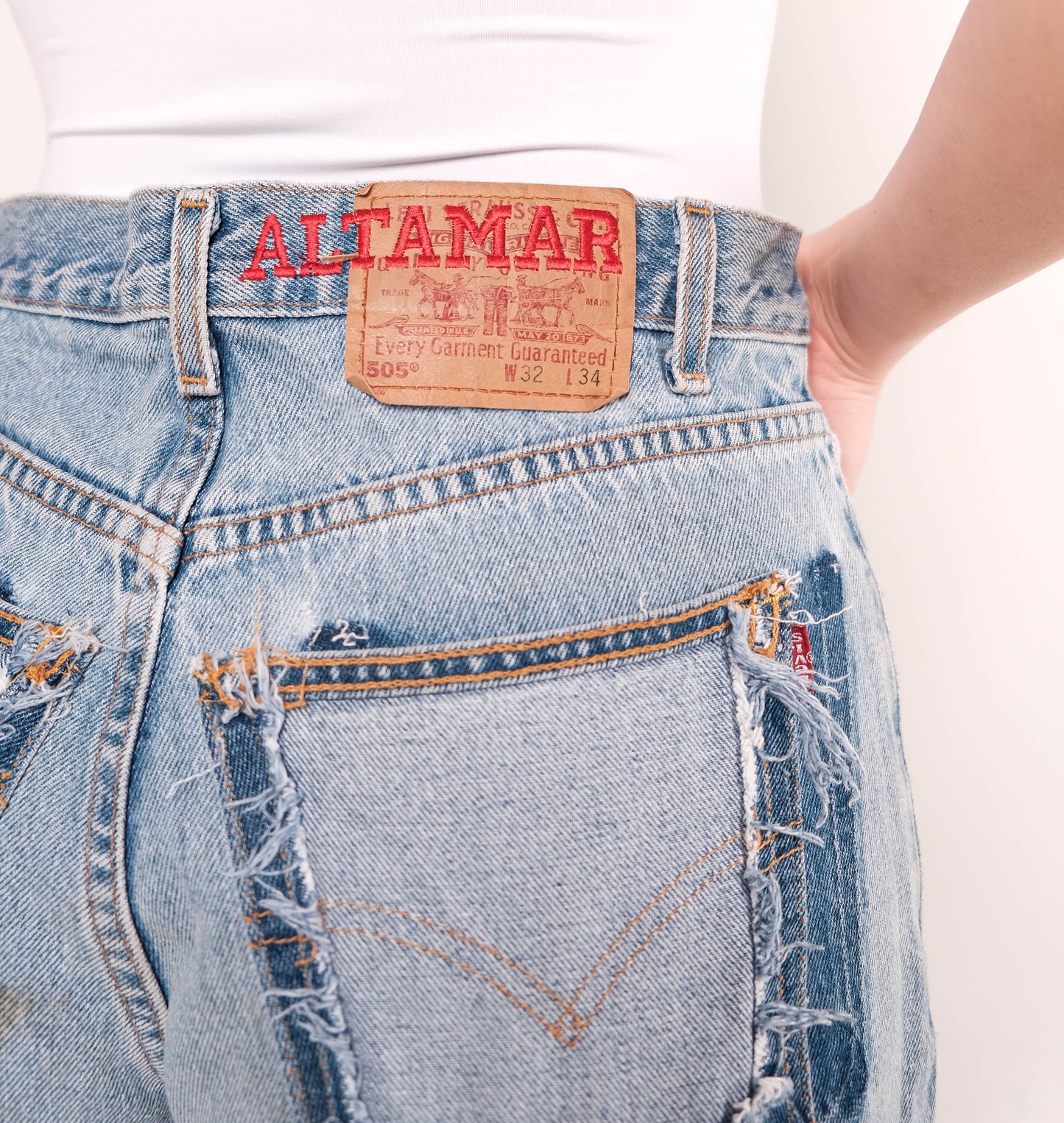 RIPPED CHEEK 505 LEVI DENIM - ALTAMAR.LIFE